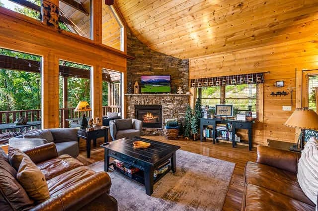 Private Mtn Views|Movie Theater|Hot Tub|Pool Table photo 2
