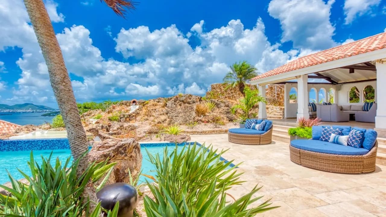 The Perfect Hillside Villa With Panoramic Views photo 4