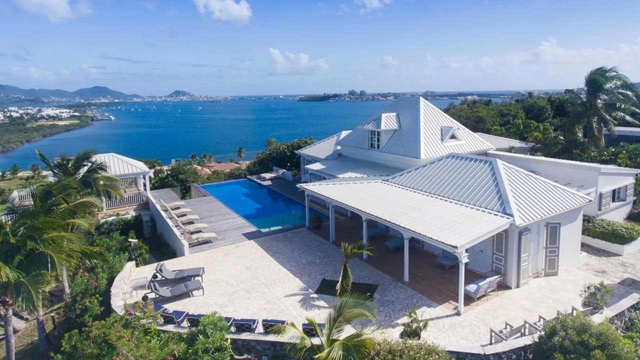 Modern 7BR villa with breathtaking panoramic views, foto 2
