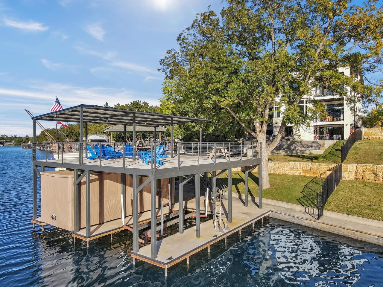 Lakefront Family Retreat in Burnet County photo 2