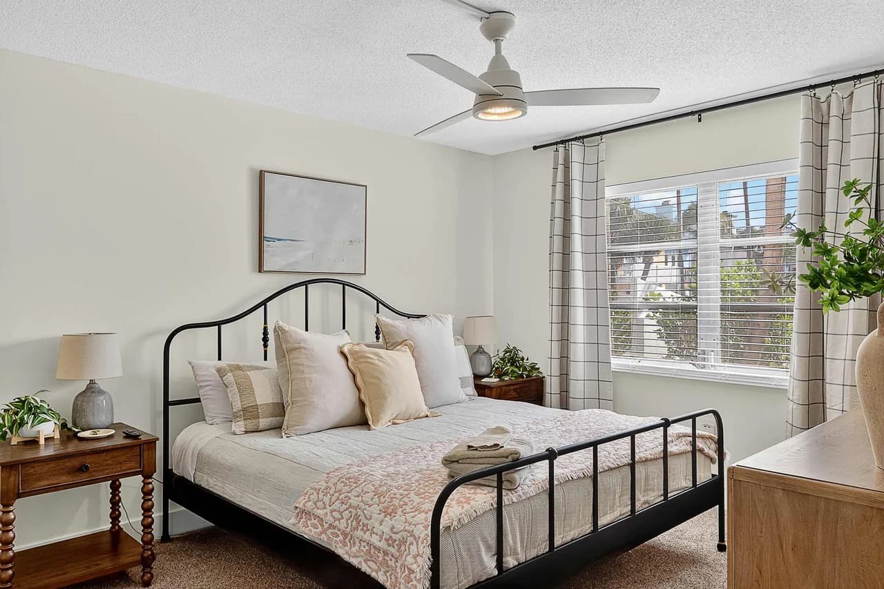 Coastal Retreat Steps from Crescent Beach photo 5