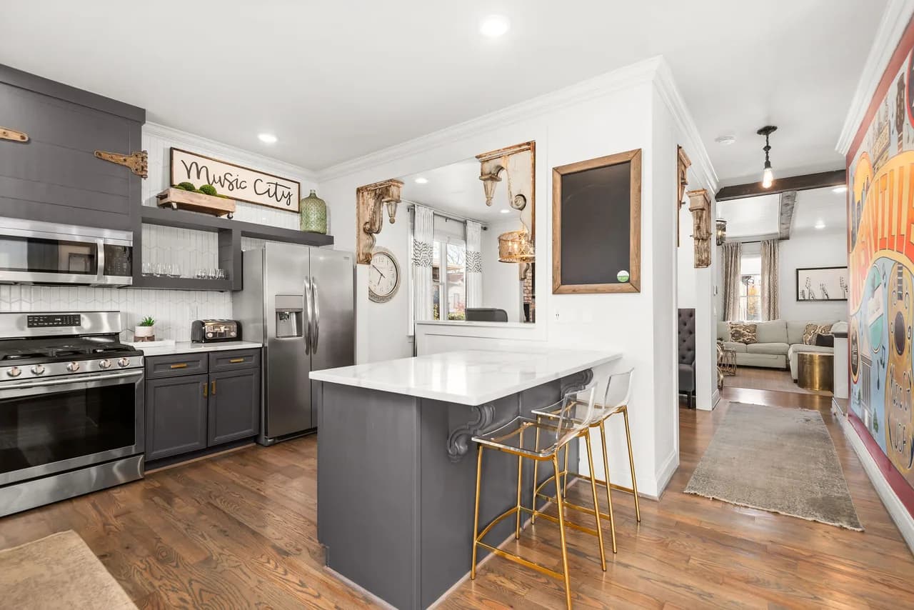 Luxe Downtown Home - Zu Fuß erreichbar - 4 Minuten bis Broadway, Foto 3
