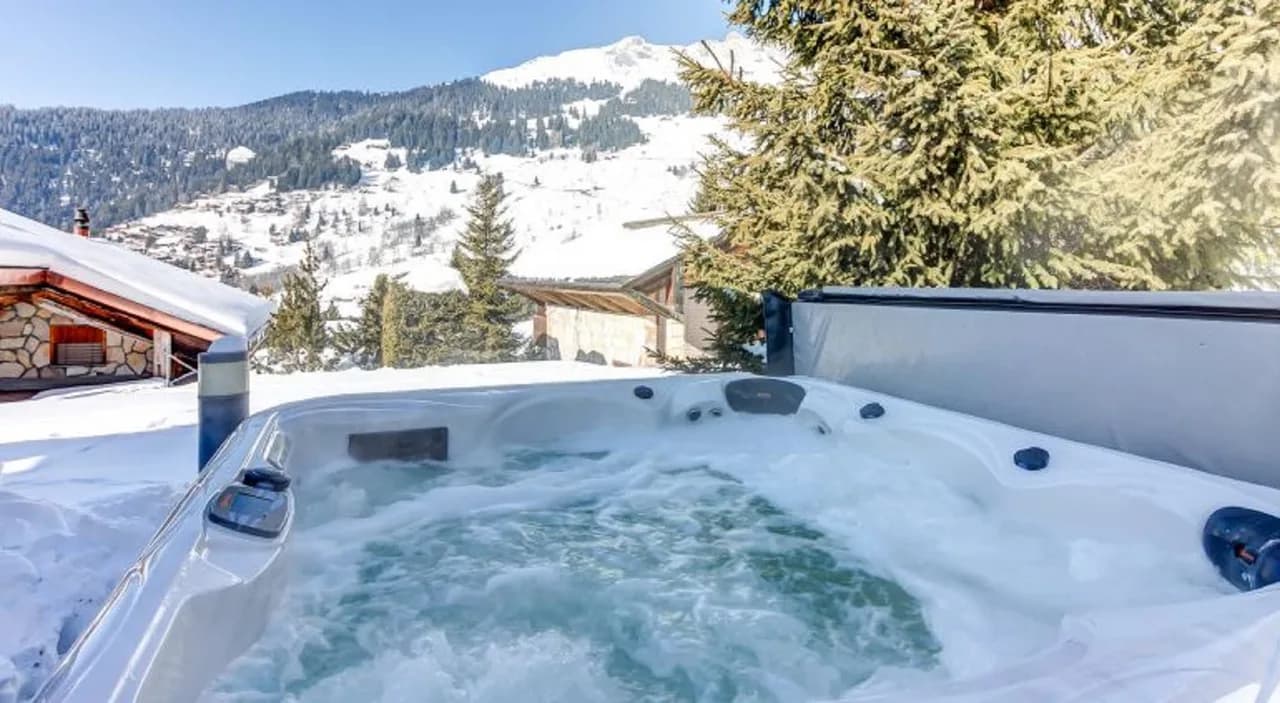 Spacious Home With Excellent Mountain Veiws, photo 4
