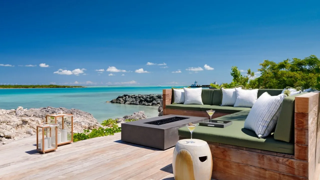 INCREDIBLY LUXURIOUS 6BR VILLA IN LEEWARD photo 4