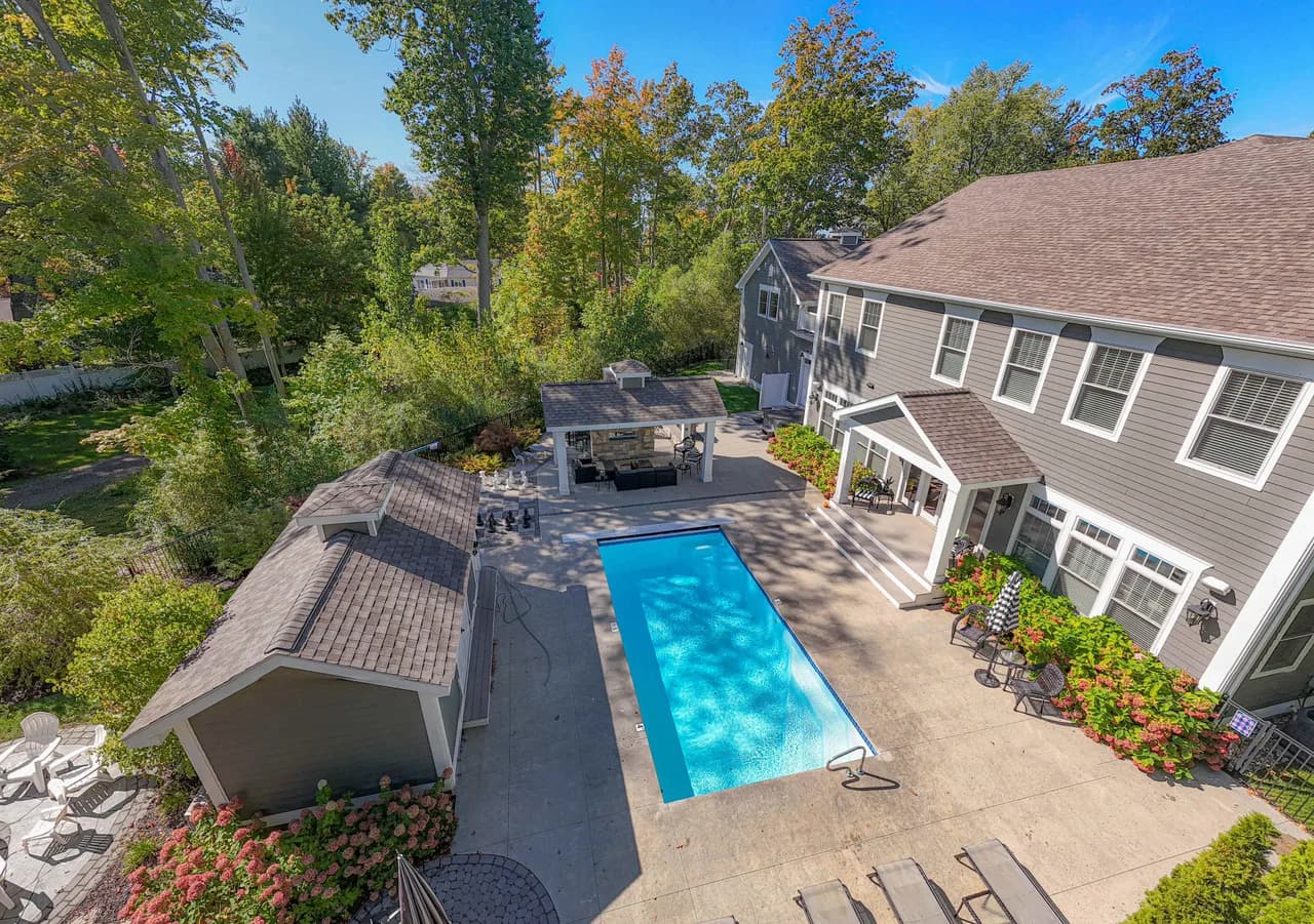 Private Pool Seven Bedroom Villa in Lake Michigan Shore, foto 3