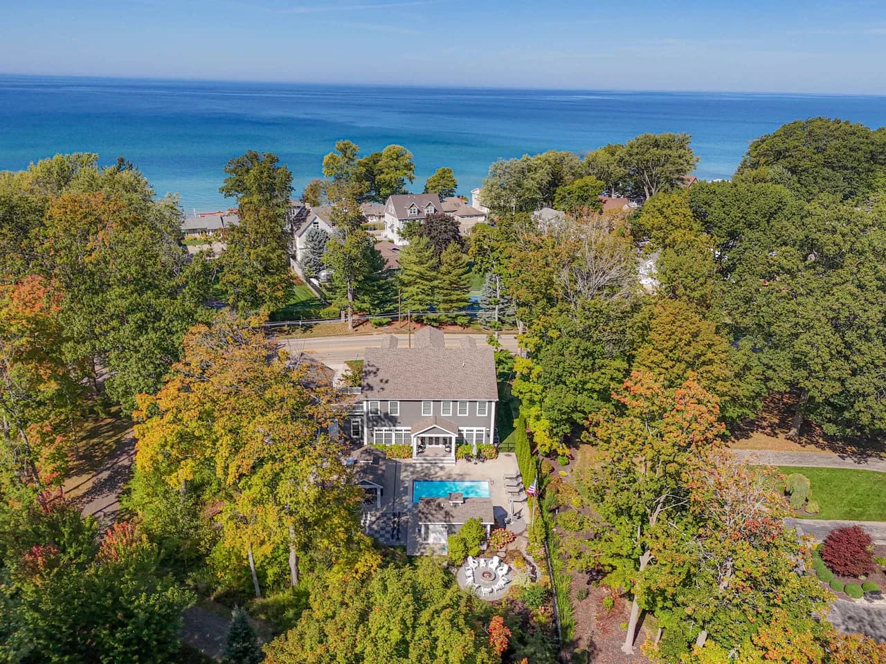 Private Pool Seven Bedroom Villa in Lake Michigan Shore, foto 5