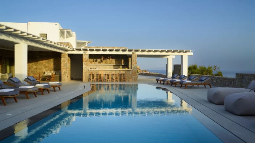 Amazing 10BR Villa in the Fantasy Island
