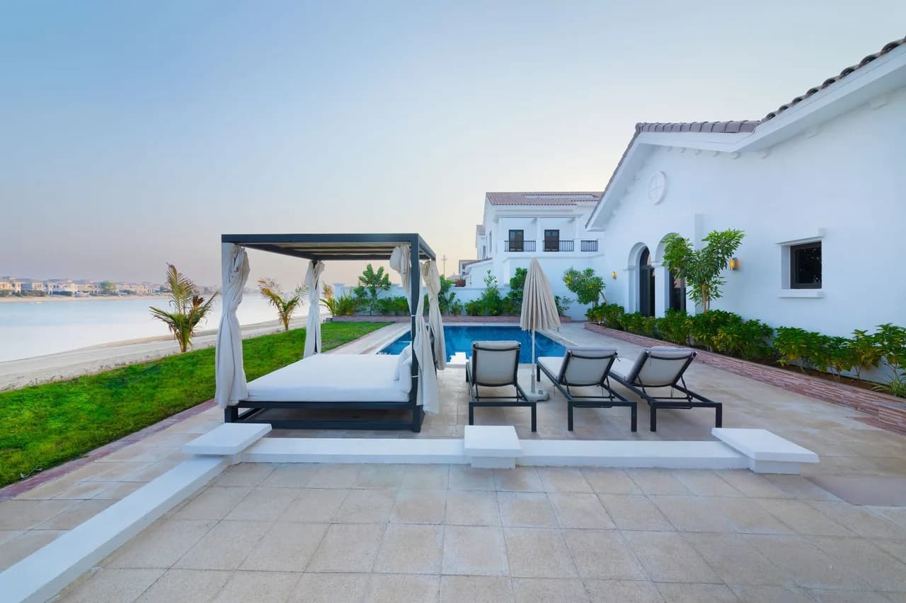 SUPER LUXUS VILLA MIT PRIVATEM STRAND UND POOL, Foto 2