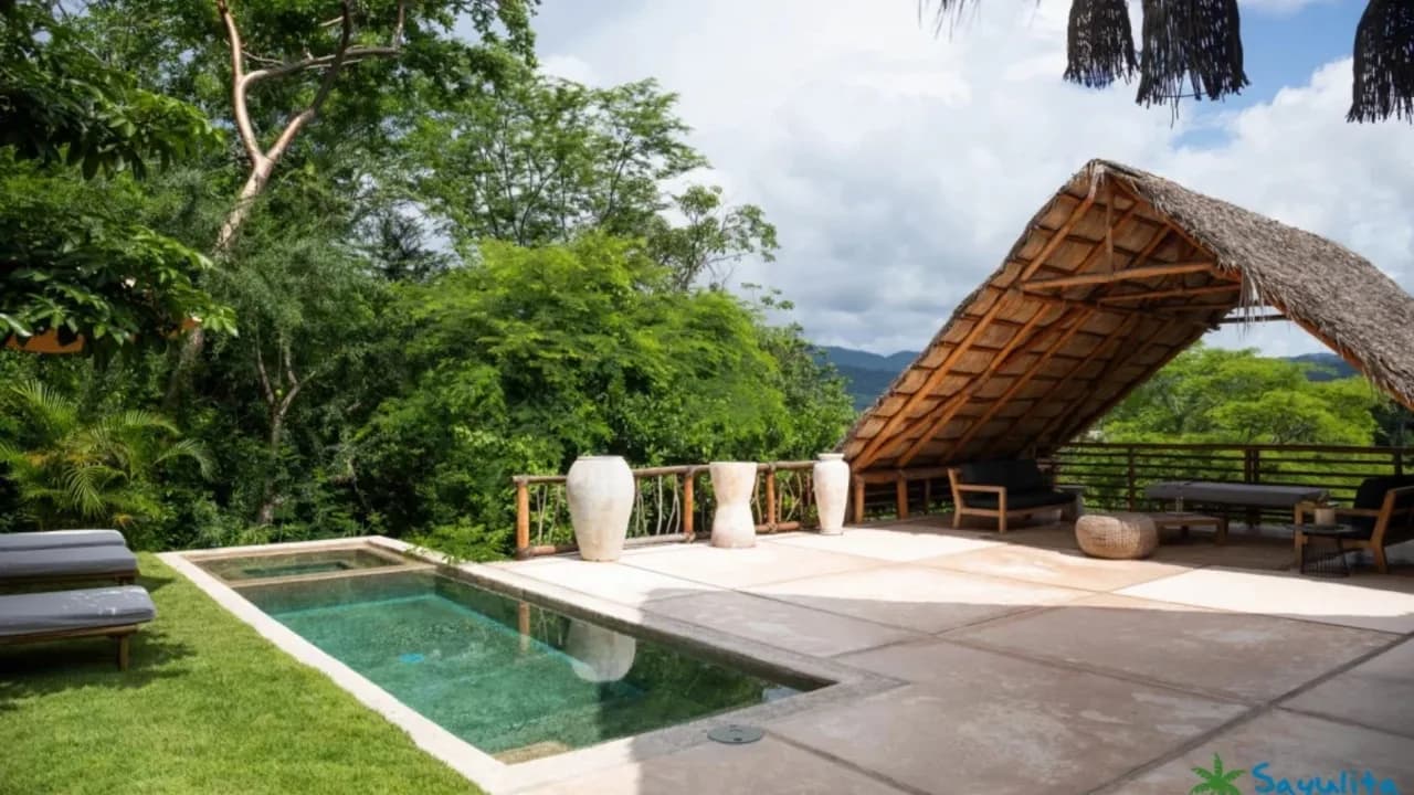 Grand 6BR Oceanfront Villa With Lush Jungle Views, photo 4
