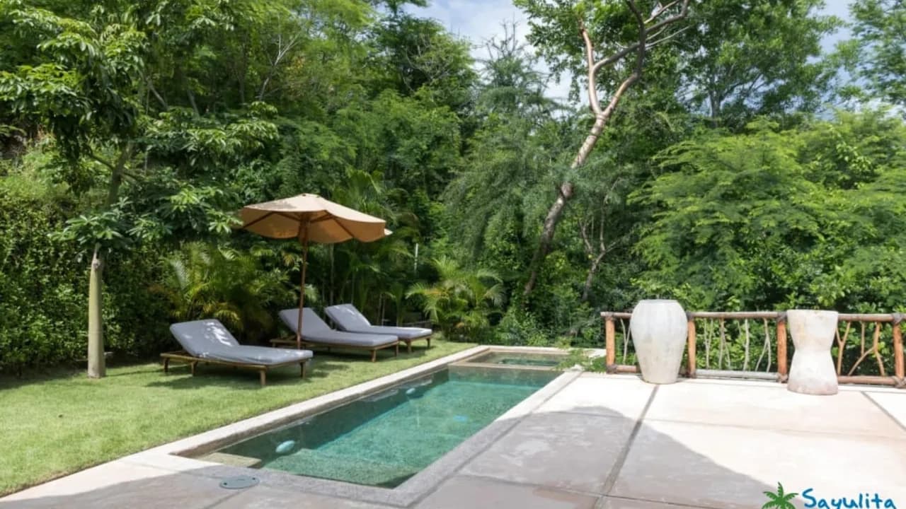 Grand 6BR Oceanfront Villa With Lush Jungle Views, photo 5