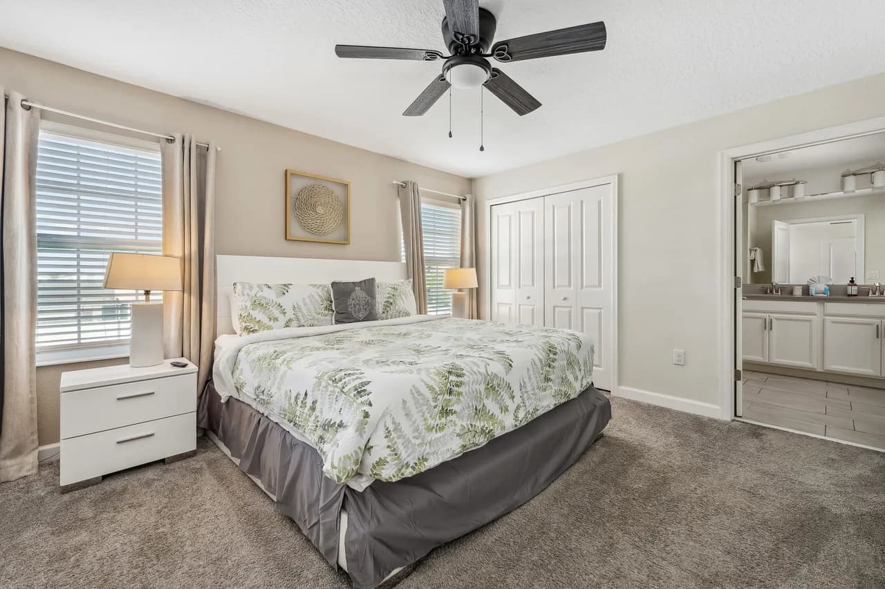 Townhome near Disney w/ private pool photo 4