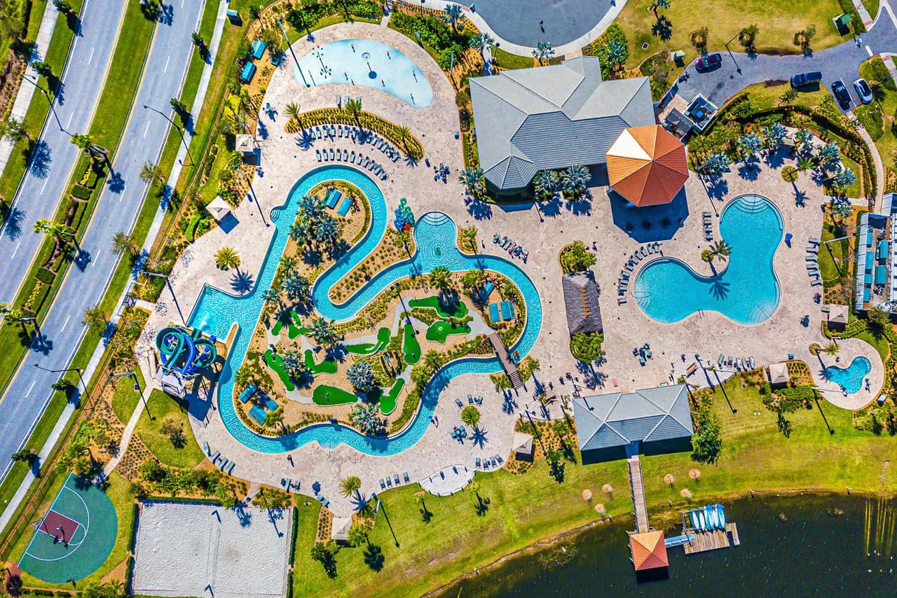 Townhome near Disney w/ private pool photo 5