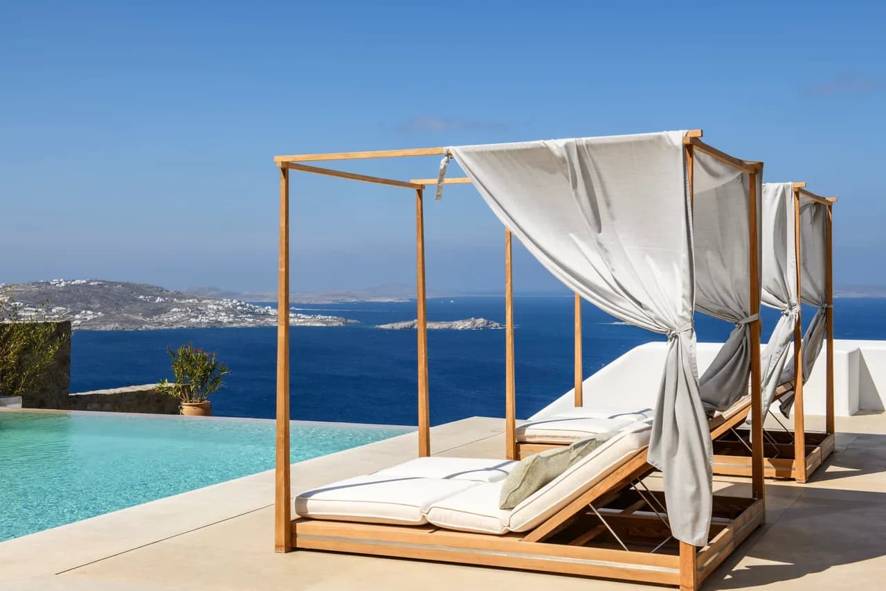 Luxuriöser Rückzugsort am Meer mit Panoramablick