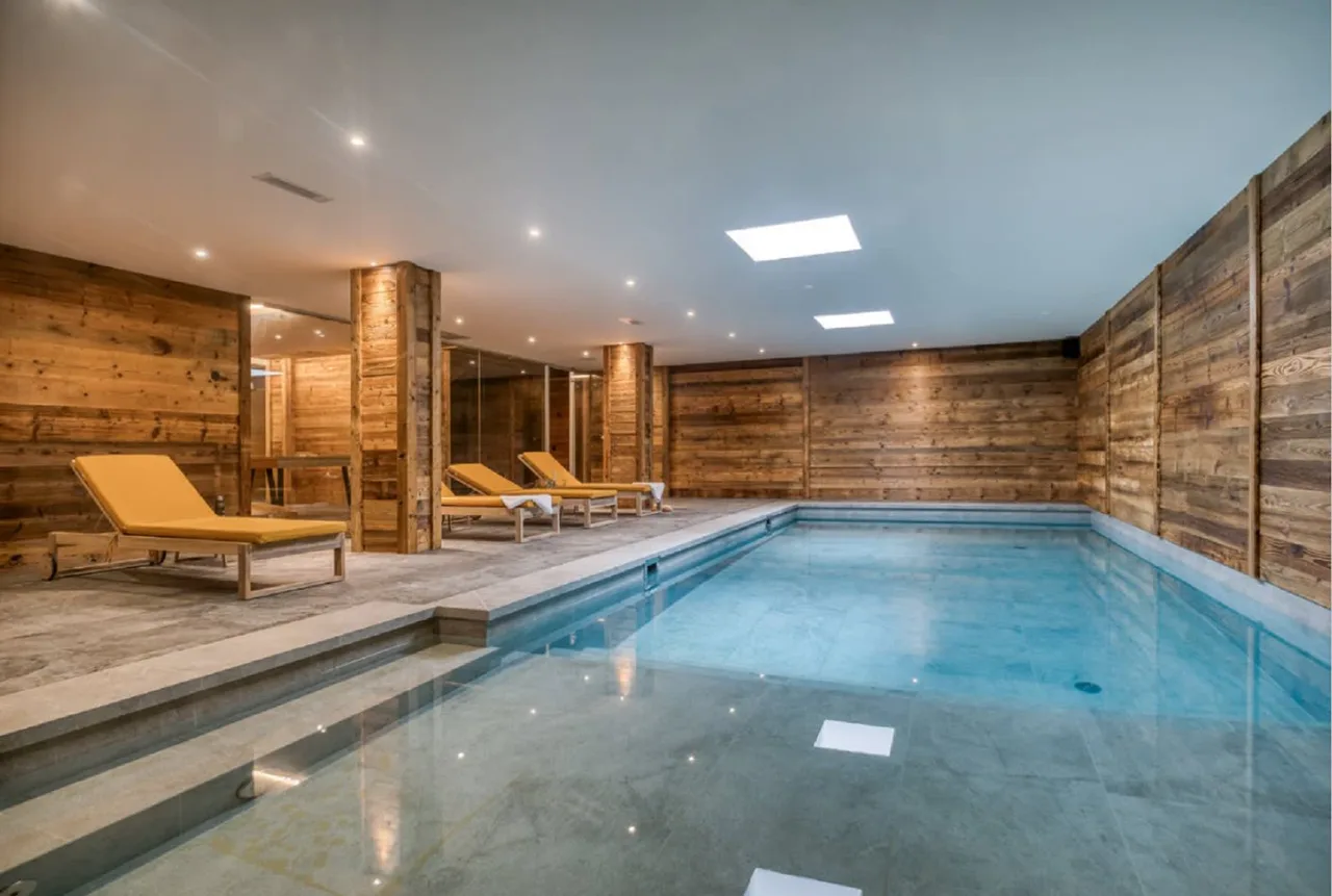 Chic Chalet Located In The Bois Du Cerf Estate photo 2