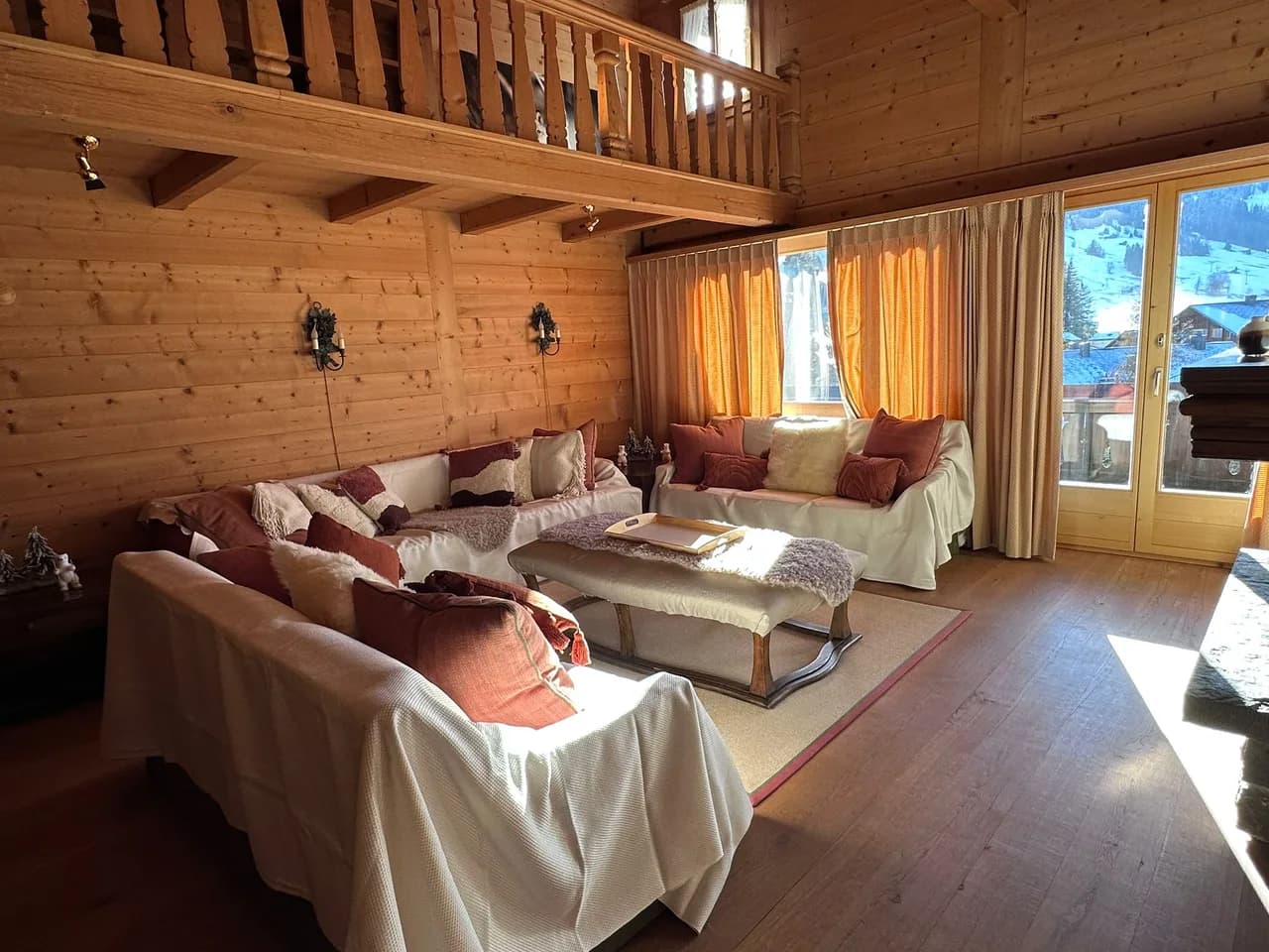Luxurious 4-Bedroom Chalet in Gstaad photo 4
