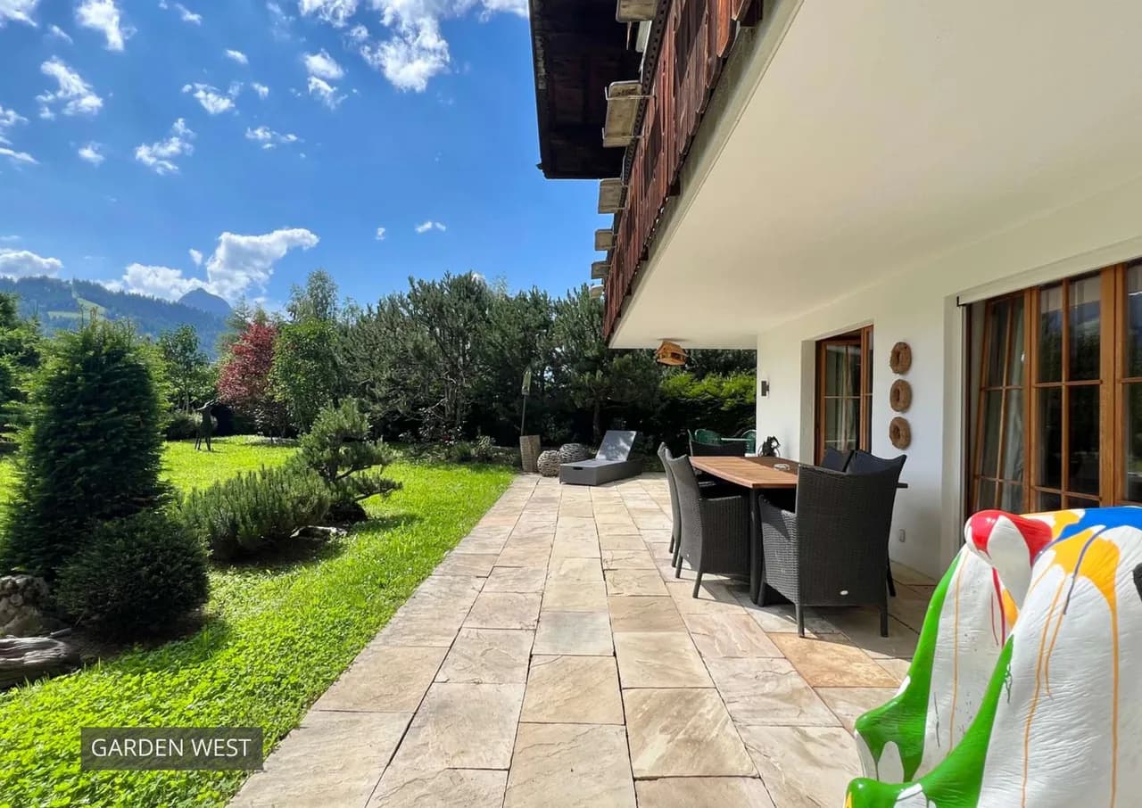 7-Schlafzimmer Chalet mit privatem Pool und atemberaubendem Blick, Foto 2
