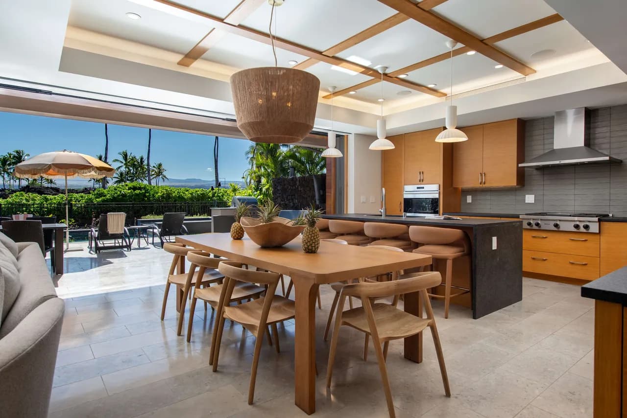 Beach Club Three Bedroom Villa in Big Island photo 2
