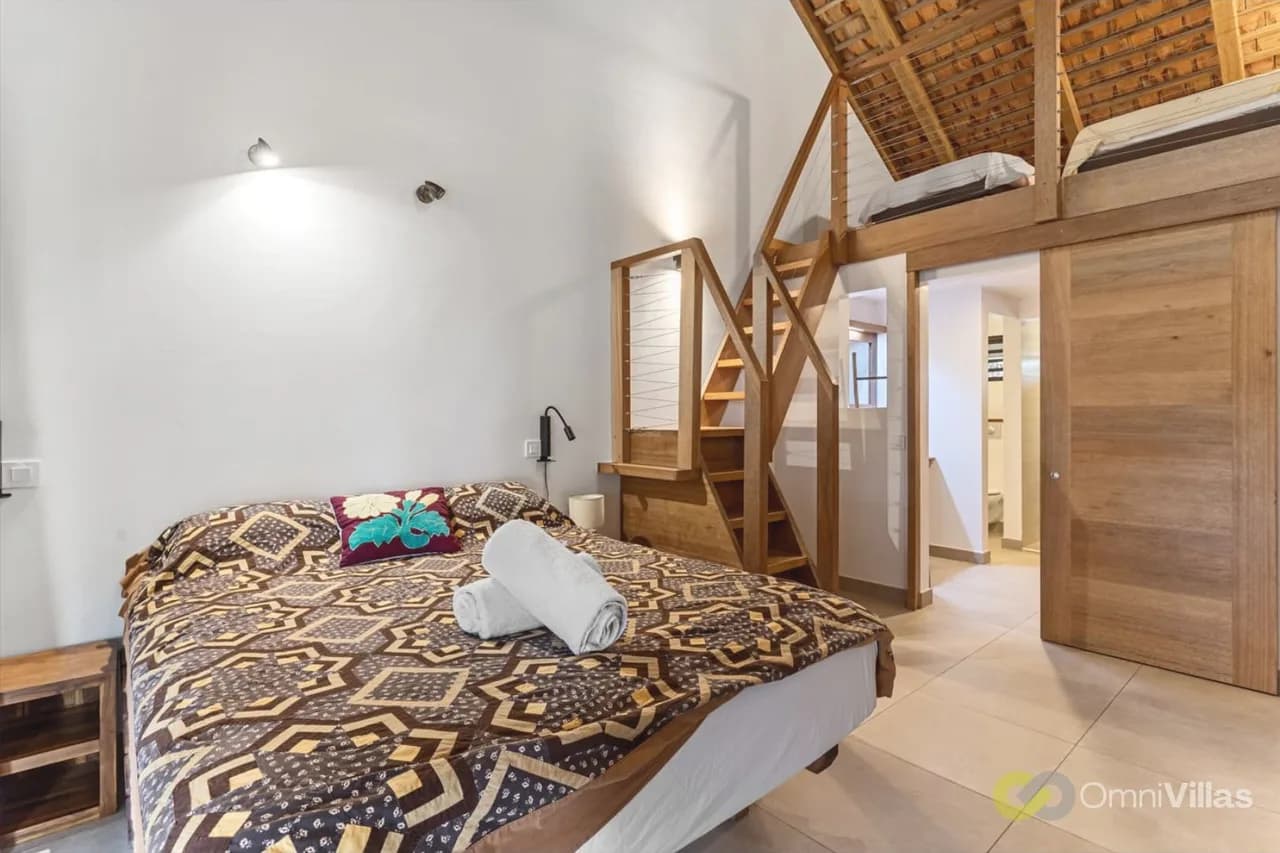 Shoreline Getaway: Spacious 2BR Villa in Moorea photo 4