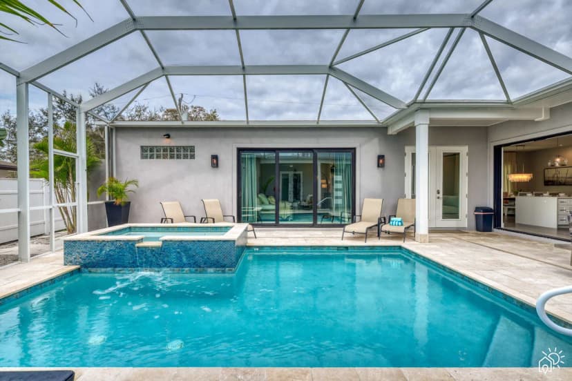Modern Villa Retreat with Heated Pool in Orlando