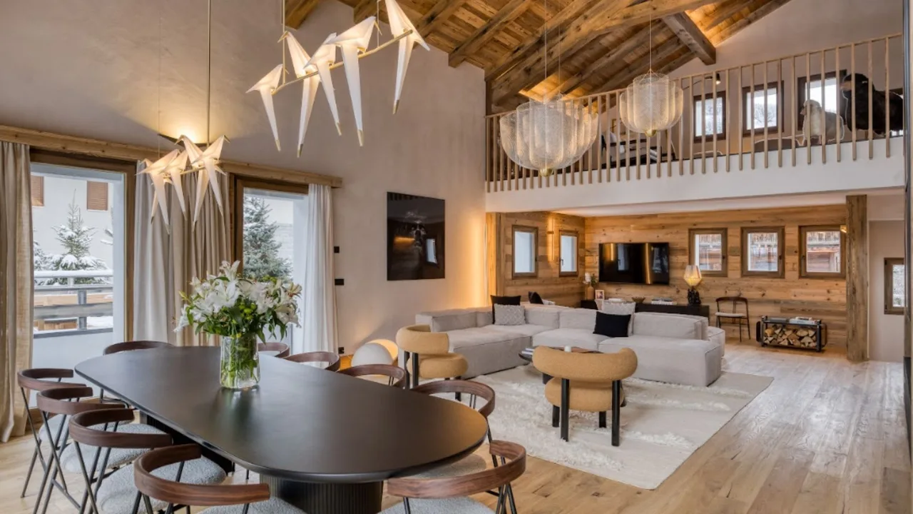 SUPERBE CHALET 5 CHAMBRES AVEC MAGNIFIQUES VUES MONTAGNEUSES, photo 4