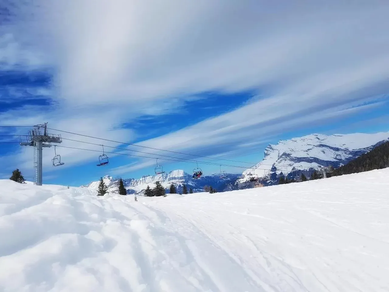 Wunderschönes Ski-in/Ski-out-Chalet mit Designer-Dekor, Foto 5