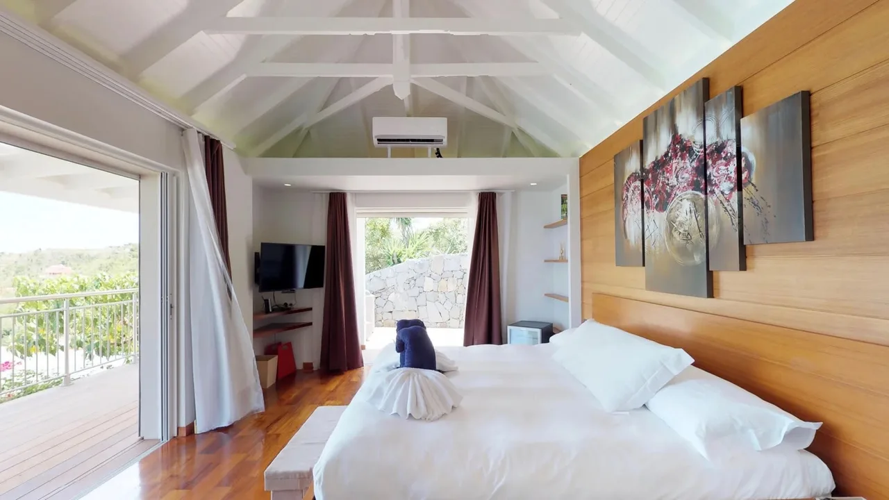 St. Barths Villa Right In Front Of The Ocean photo 5