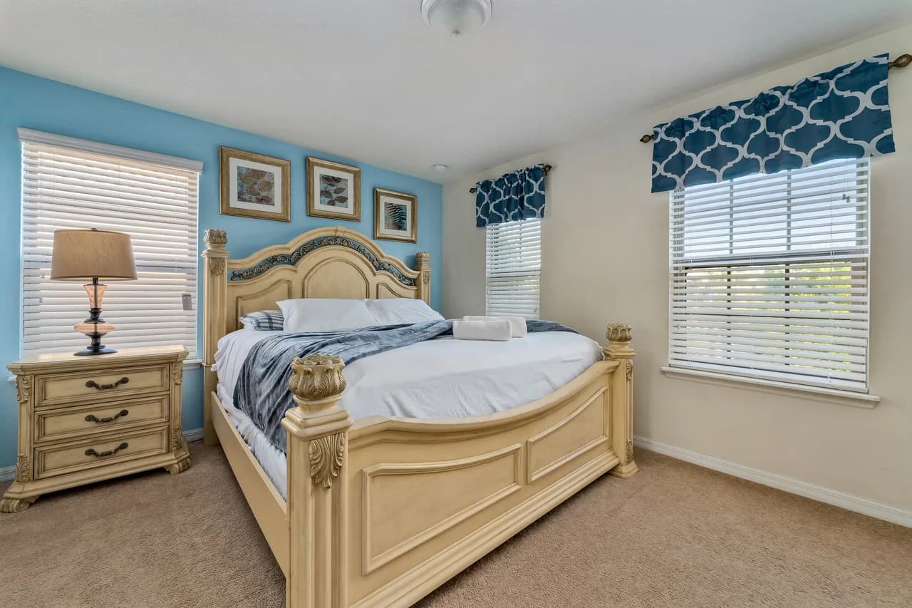Group-Friendly Pool Villa in Four Corners Florida, foto 3
