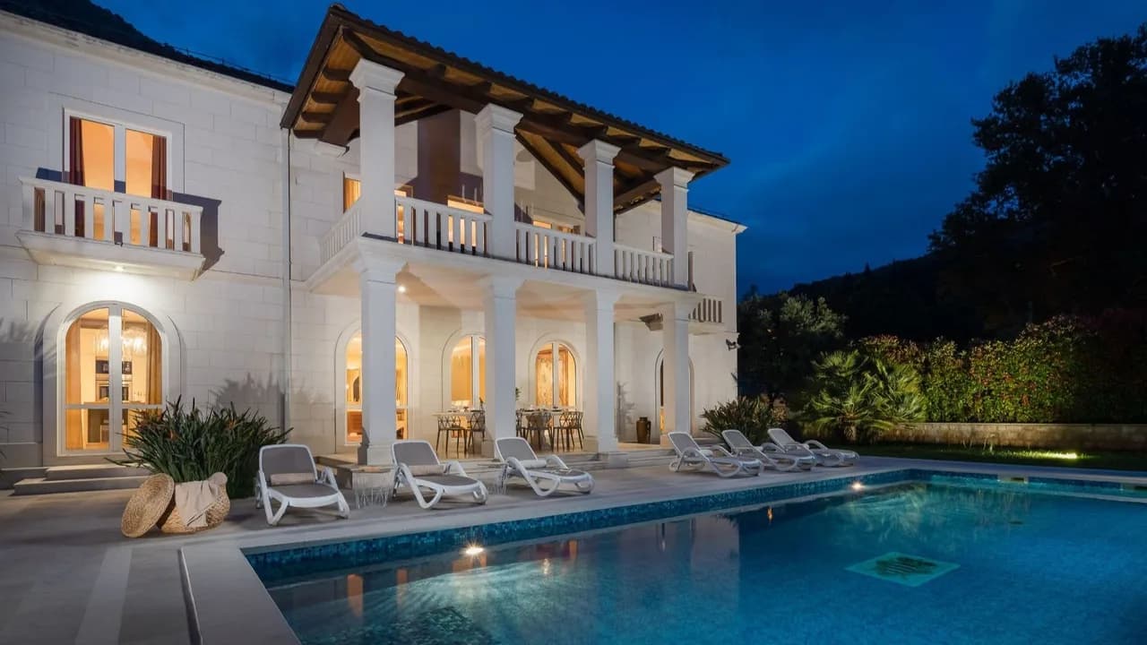 Exclusive Luxury Villa With Coastine View, photo 4