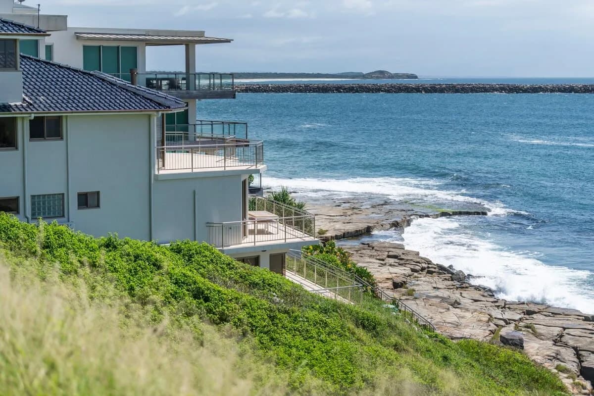 Absolute Oceanfront Four Bedroom Villa in Sydney, Foto 5