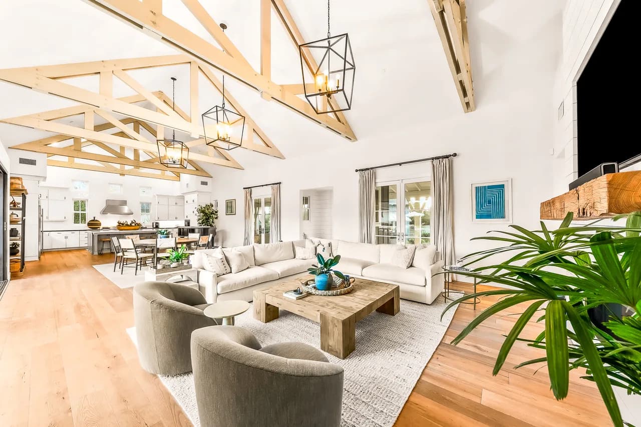 Chic Modern Farmhouse in Encinitas California, photo 4