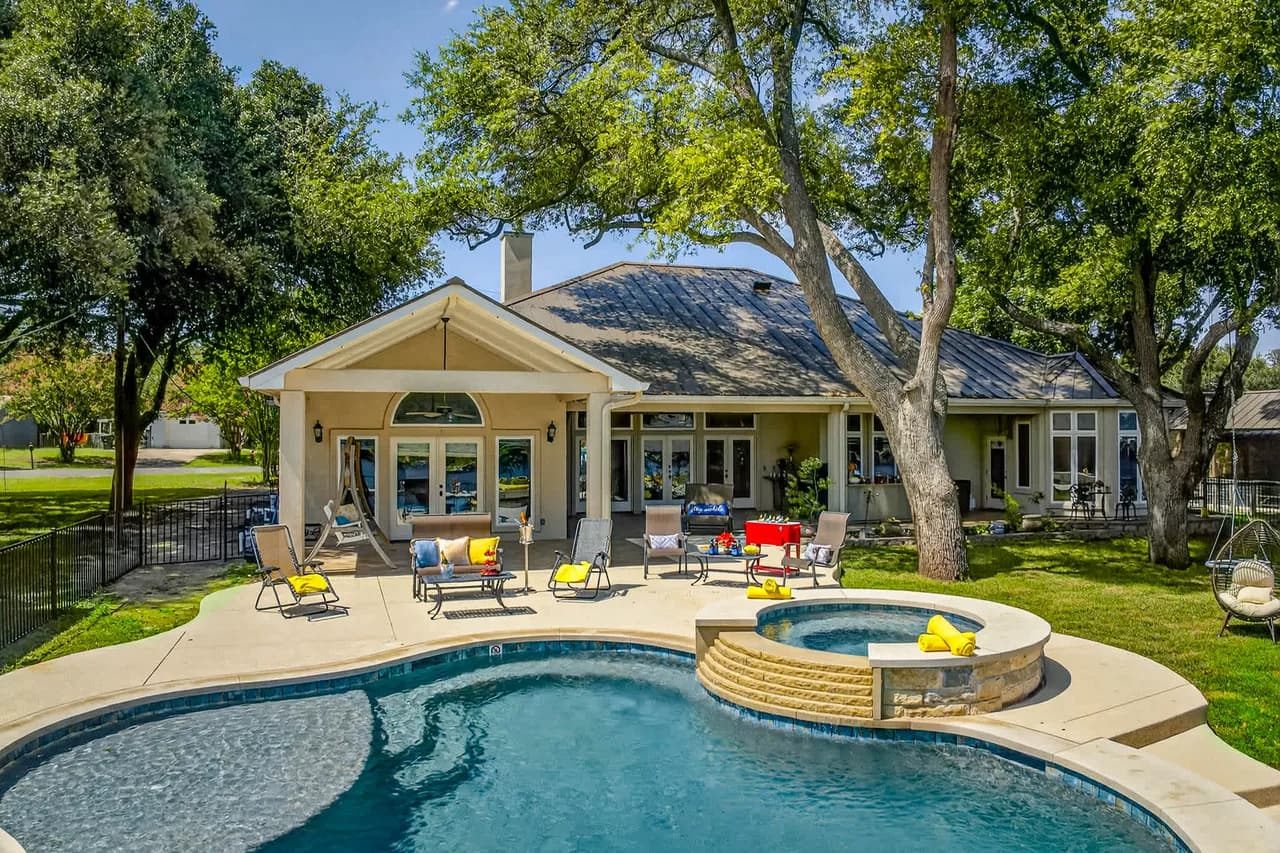 Retraite familiale avec barbecue à Austin, photo 2