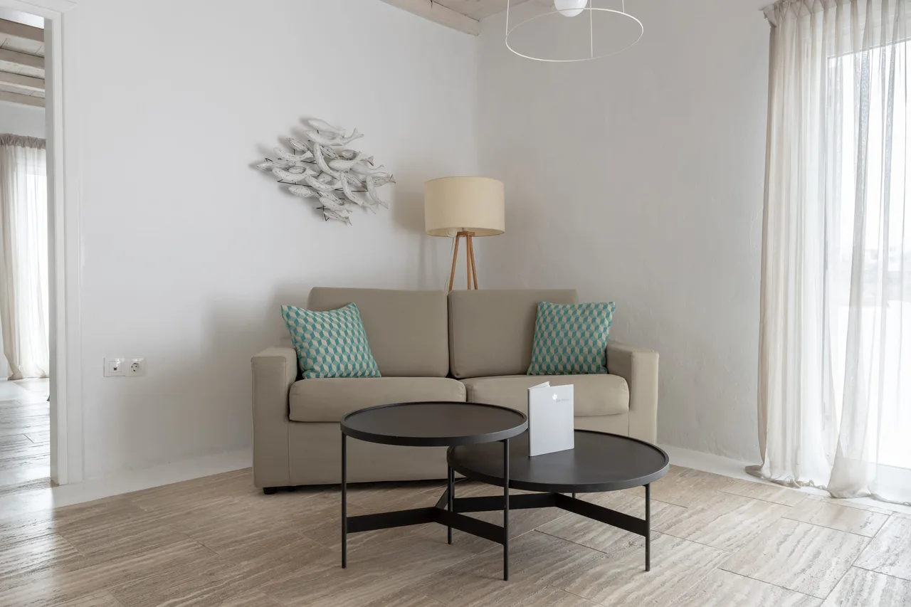 Suite Elegante con Sala de Estar y Kitchenette, foto 5
