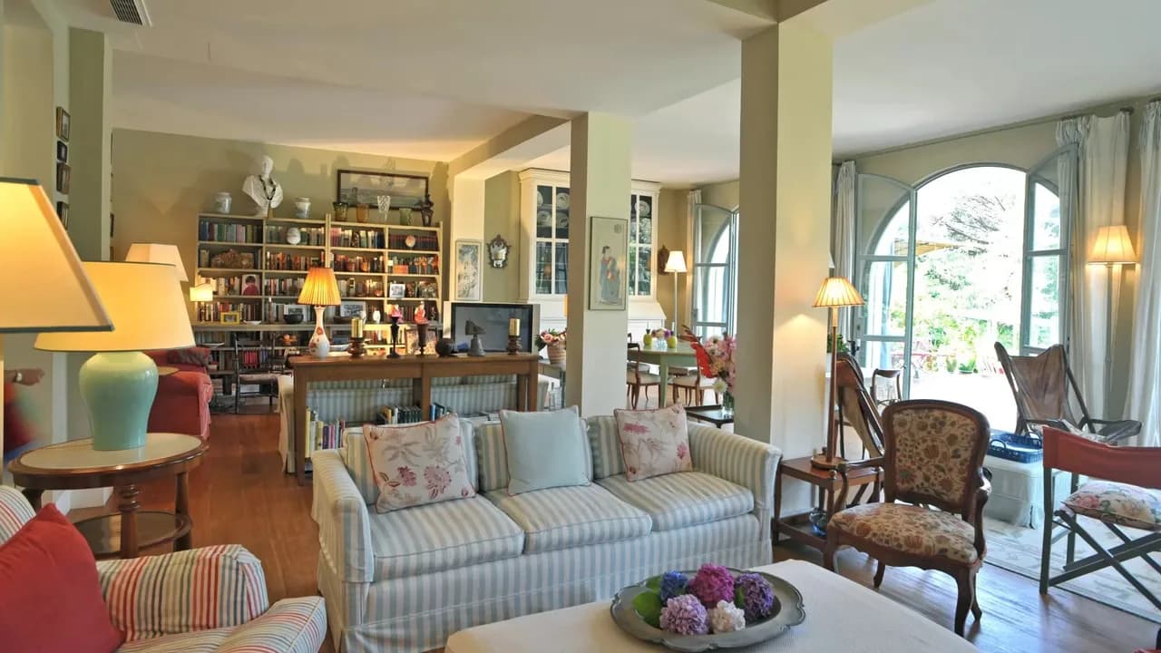 Tuscan-Style Villa With A Panoramic View photo 3