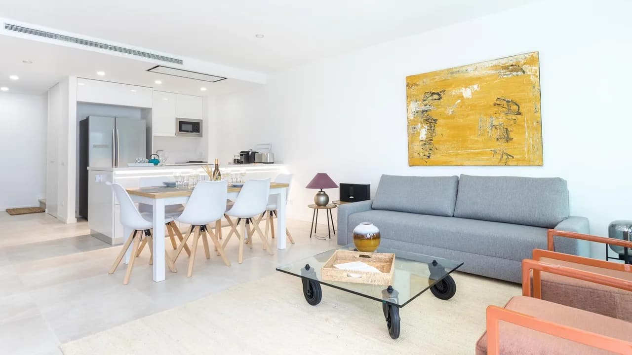 Maison Contemporaine Mitoyenne avec Piscine, photo 2