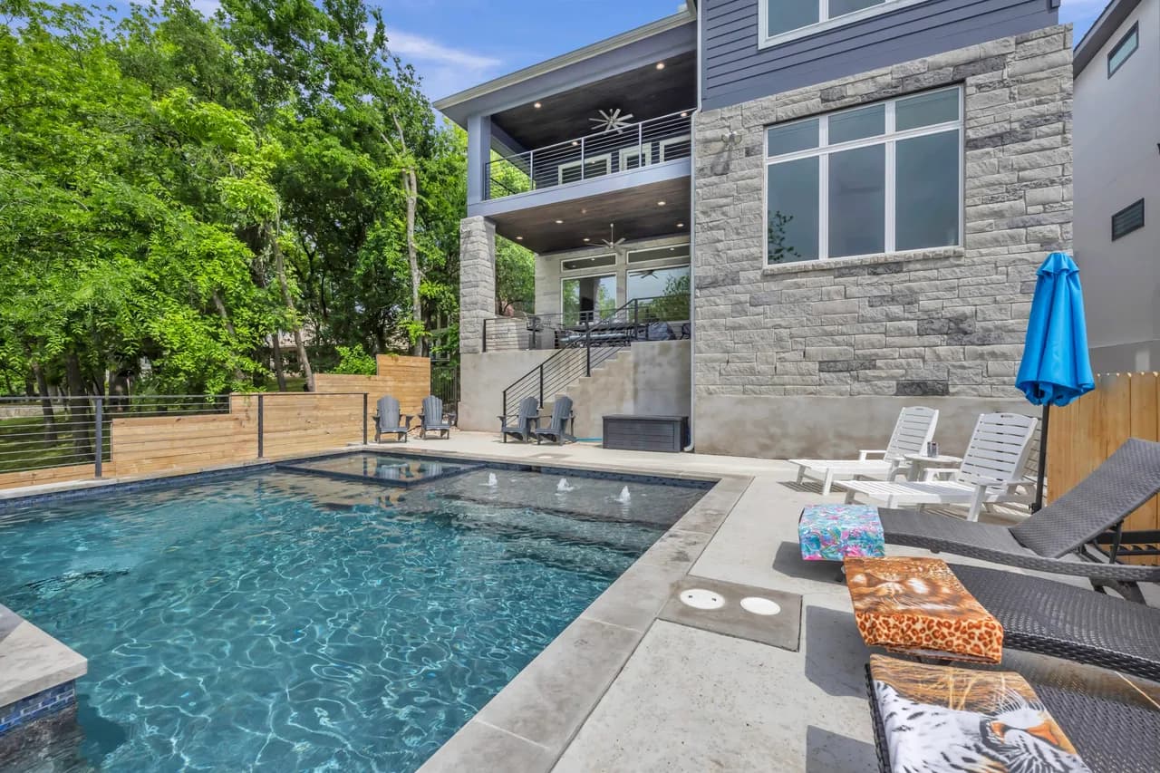 Family-Friendly Villa with Concierge in Burnet photo 3