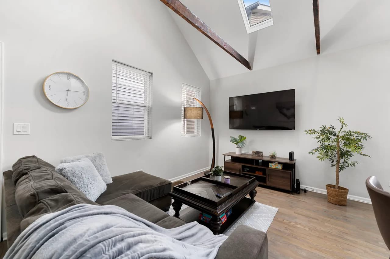 River West 4BD Home Near Fulton Market photo 3