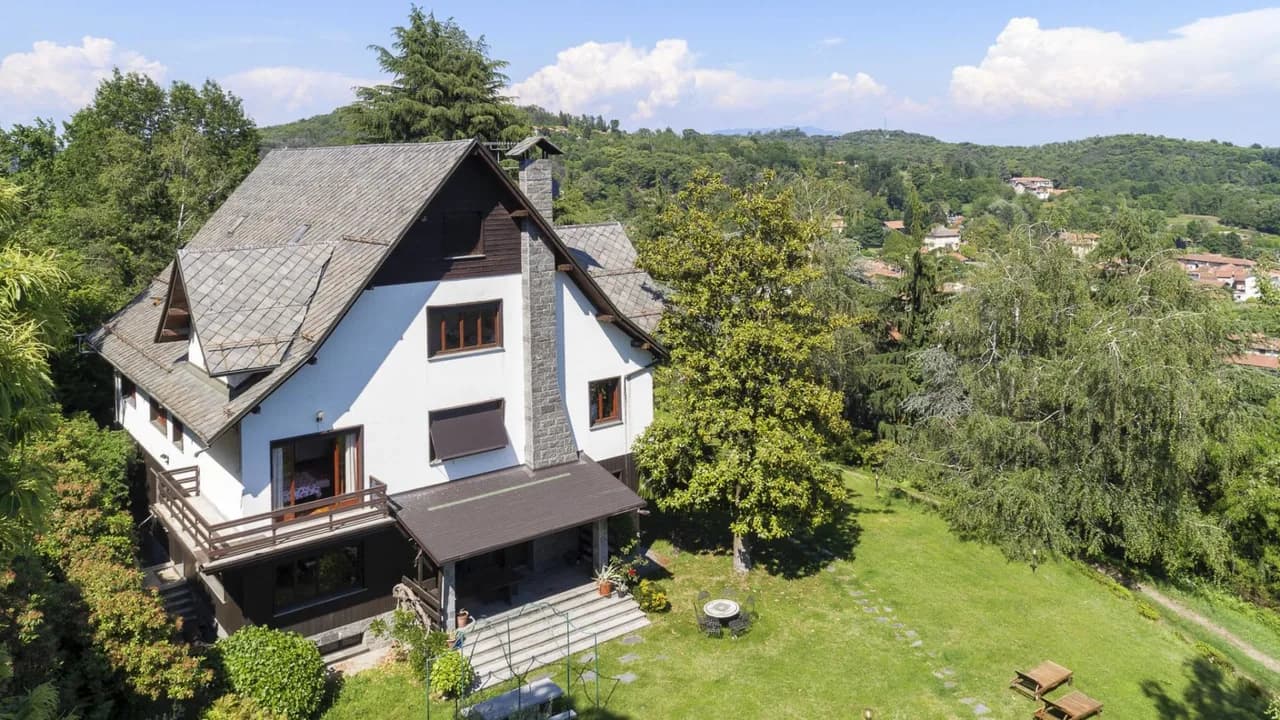 Acogedora Villa en Montrigiasco en Medio de la Naturaleza Verde, foto 5