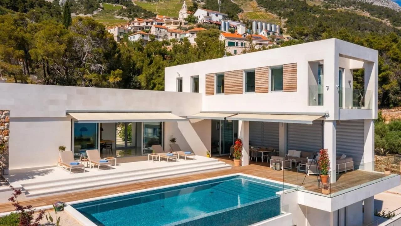 Villa mit spektakulärem Meerblick in Sveta Nedjelja