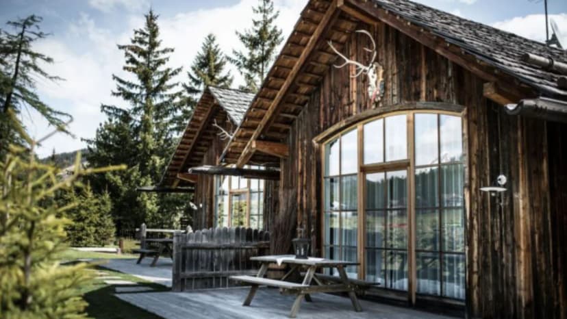 Contemporary Mountain Haven Beautiful Stylish Dupl