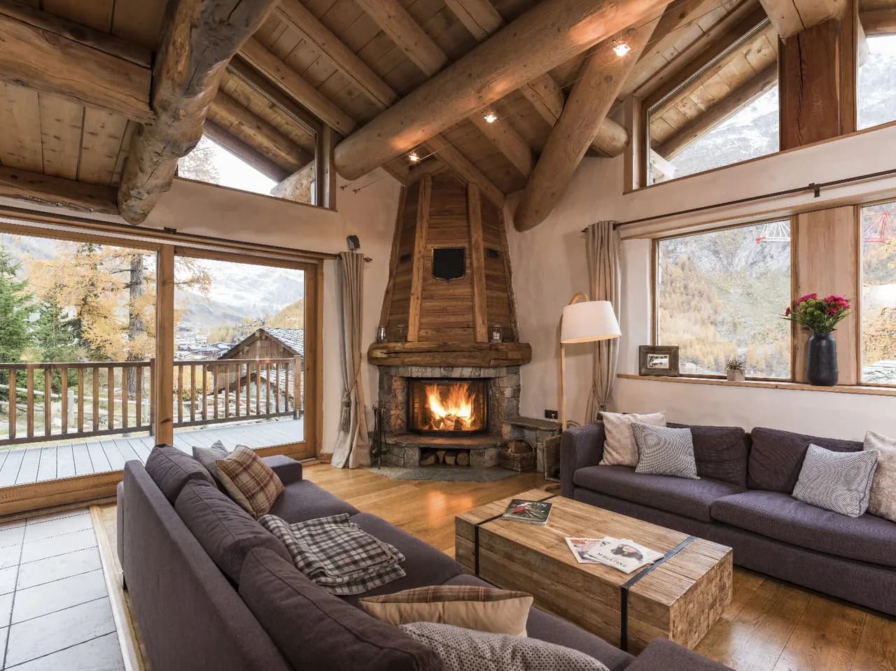 SONNENGETRÄNKTES CHALET IN DEN HÖHEN VON VAL D'ISÈRE, Foto 2
