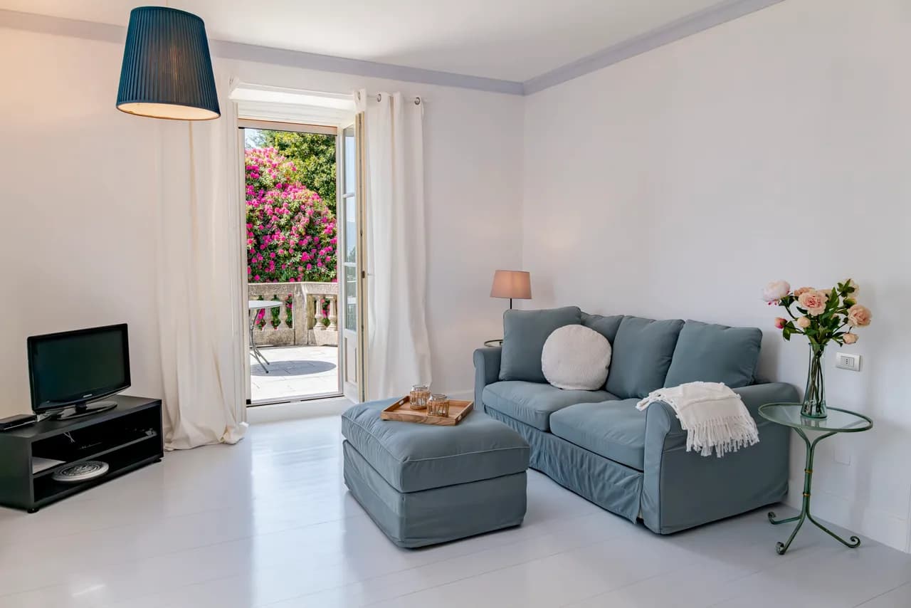 Beautifully Decorated Stunning Villa photo 5