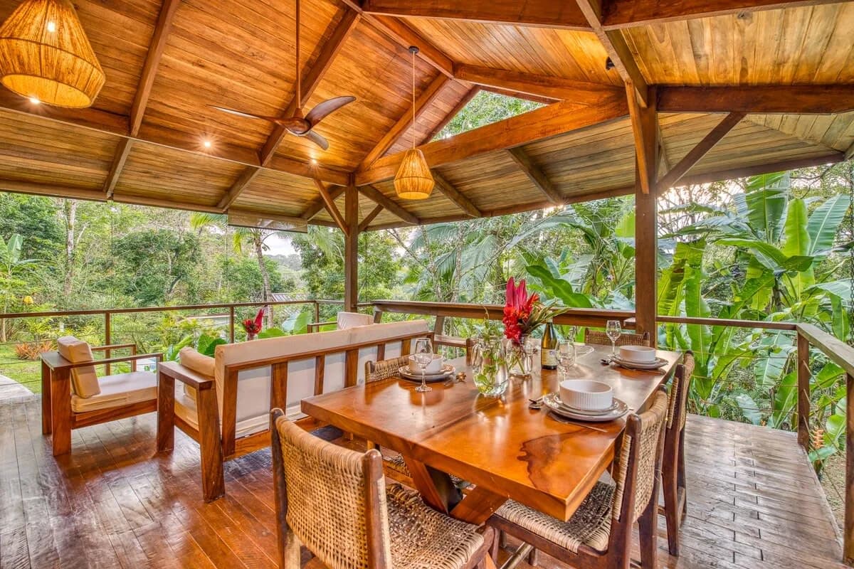 Tropical Paradise Retreat Near Caribbean Beaches photo 4
