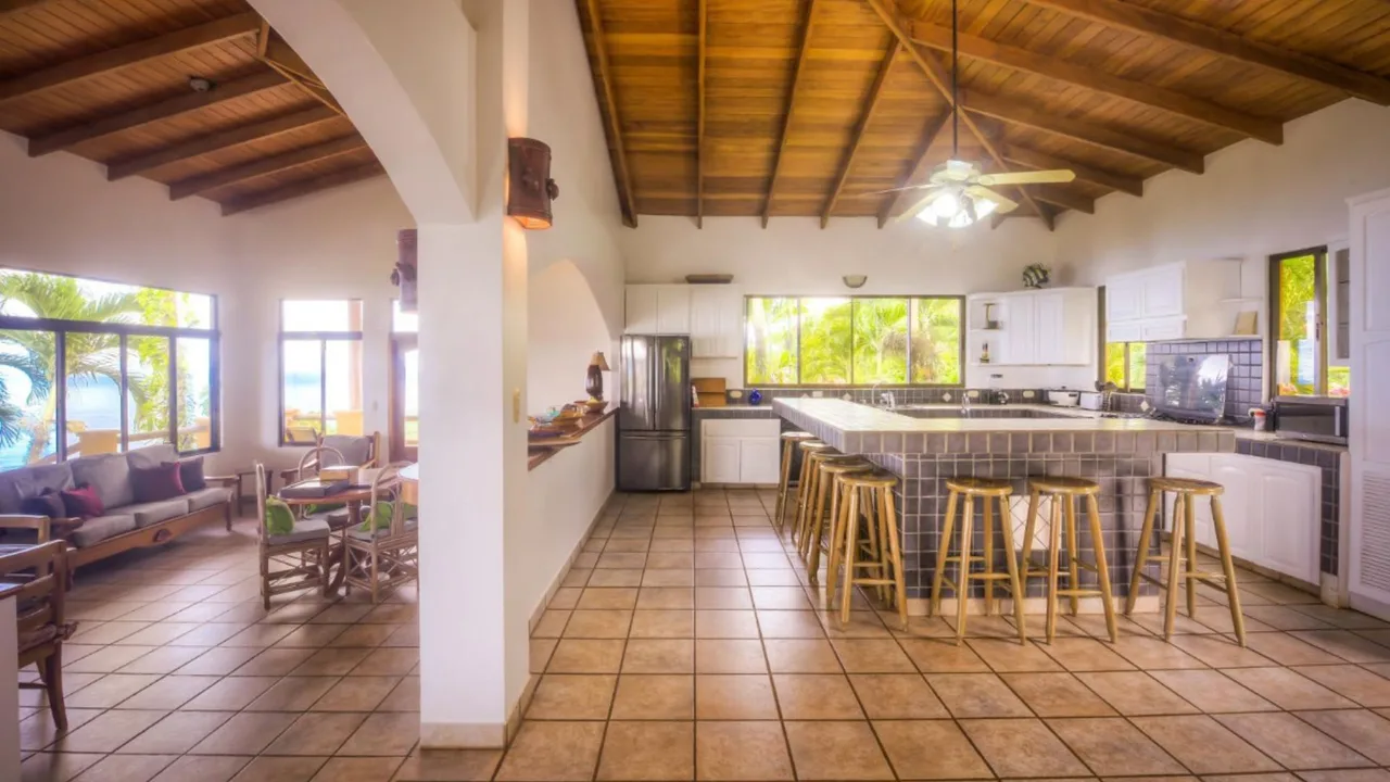 Tropical Paradise in Jungle Villa With Ocean Views photo 4