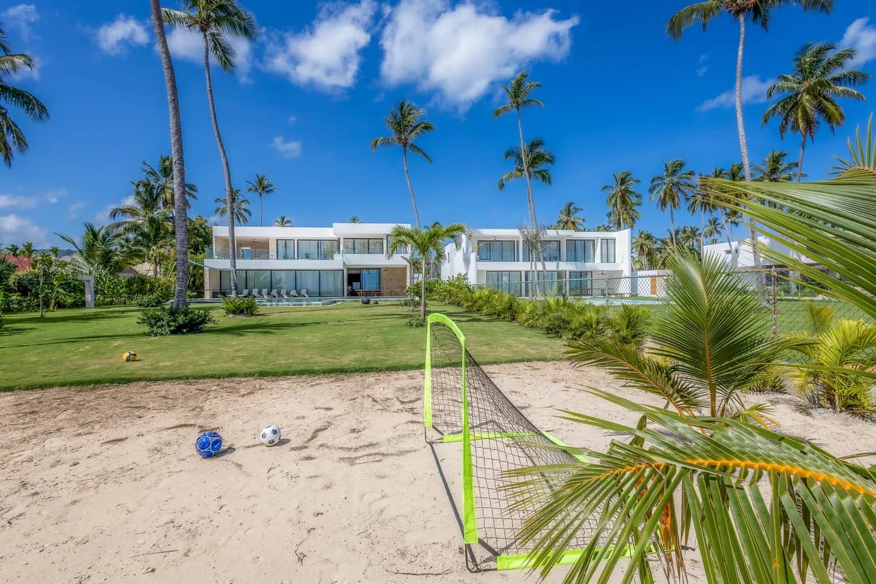 Beachfront Seven Bedroom Villa in Samana, Foto 4