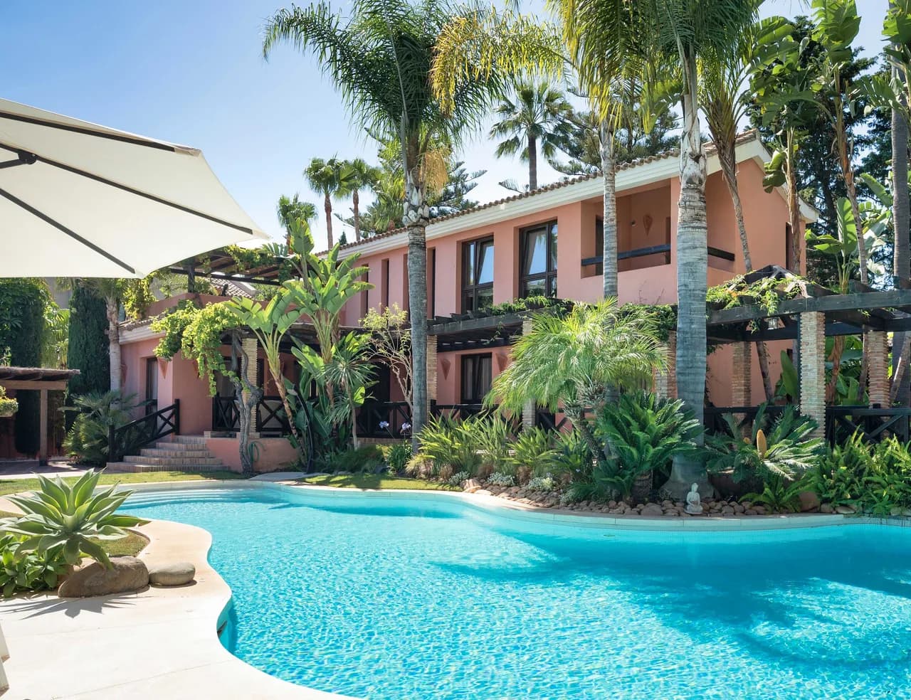Accessible Beachfront Villa in Marbella, Foto 2