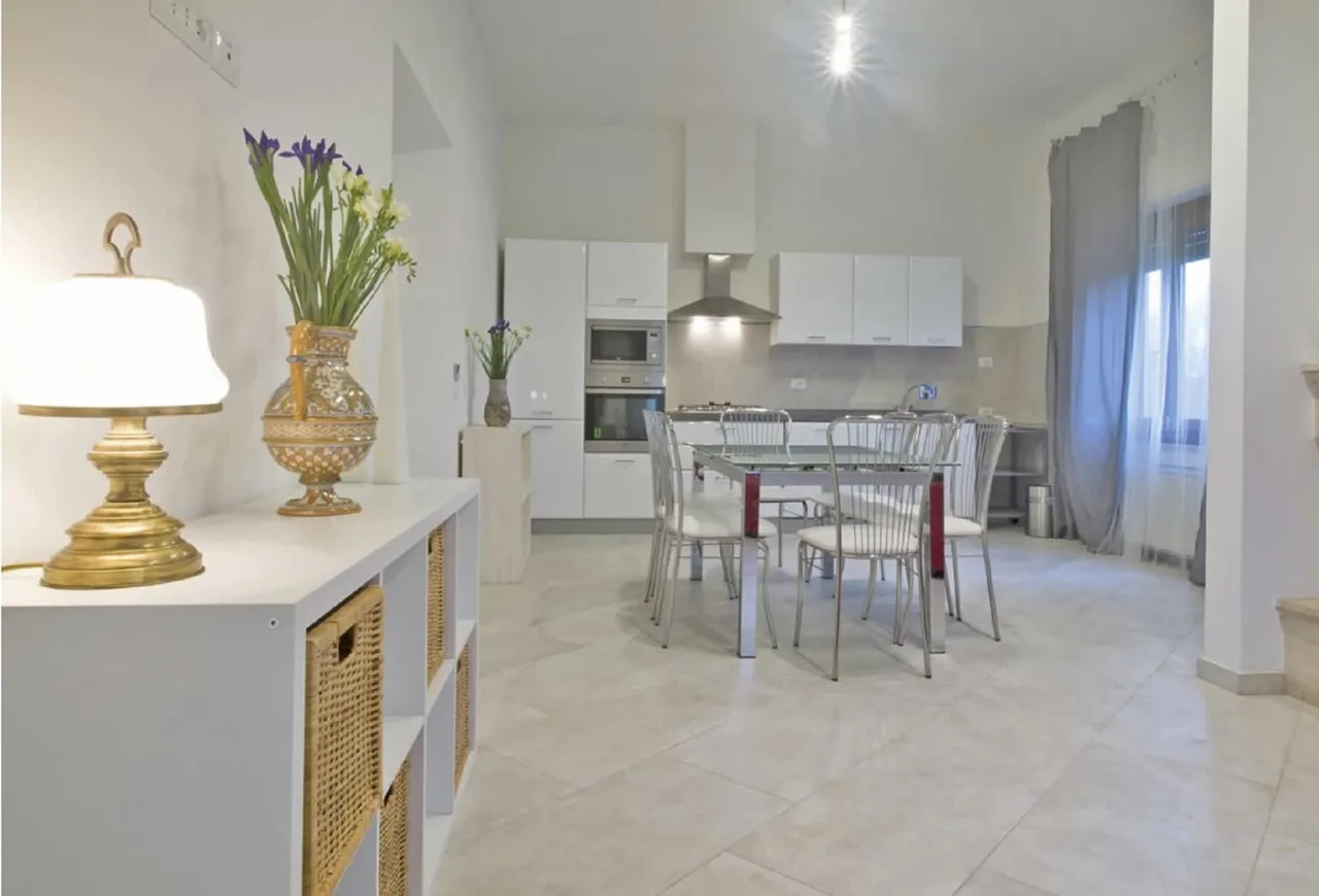Stunning Italian Villa With Great Mountain Views, Foto 3