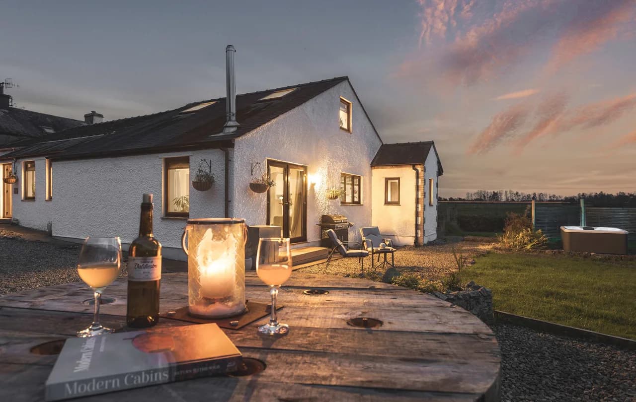 Rural Retreat with Hot Tub in Lake District