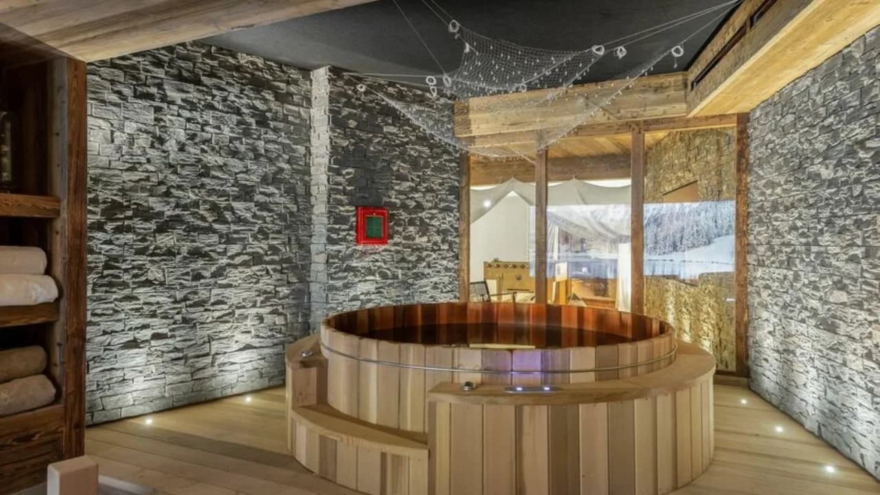 Premium Alpine Chalet With Wellness & Games photo 3