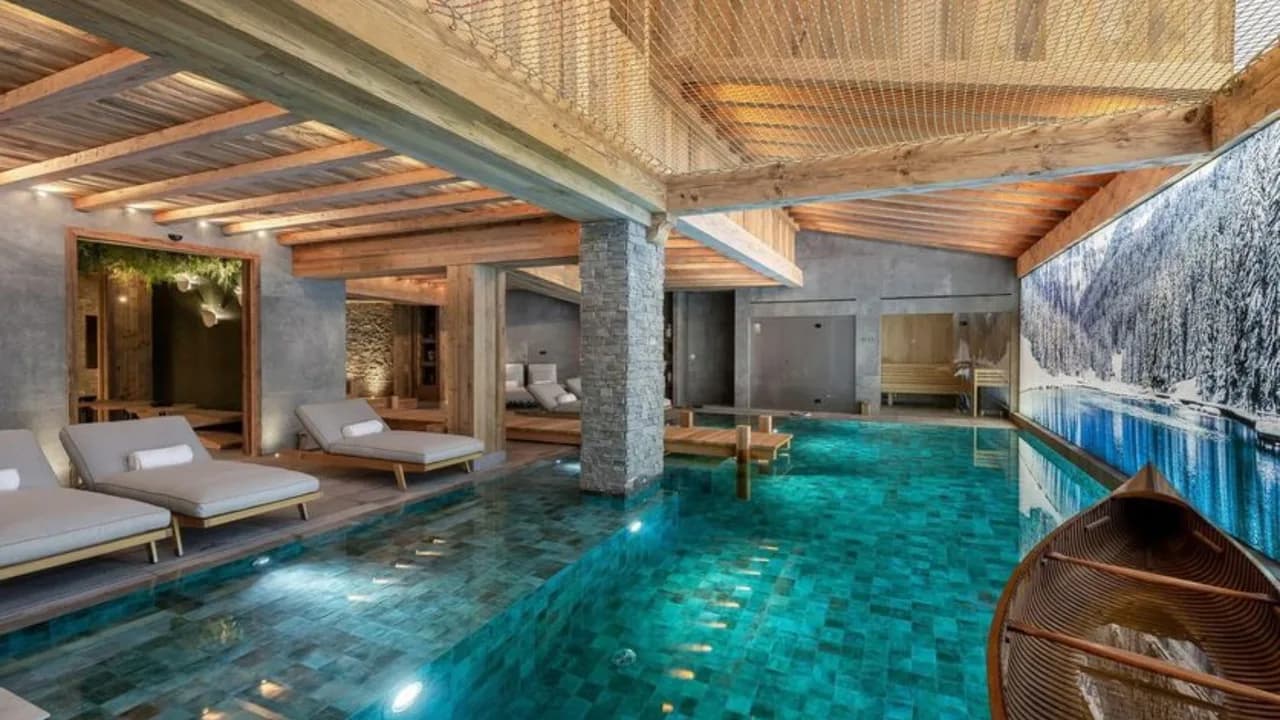 Premium Alpine Chalet With Wellness & Games photo 4