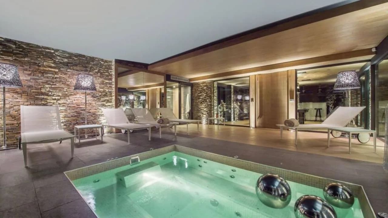 Spacious 5Bedroom Chalet With Amenities photo 4